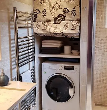 De La Filuziere La Mouche