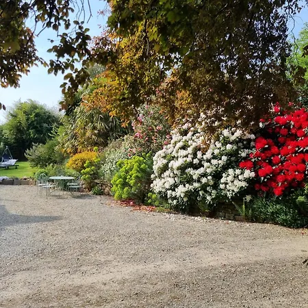 Gite De La Filuziere - Meuble Touristique Classe 4 Etoiles - Entre Granville Et Avranches Дом отдыха *