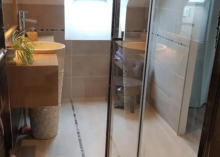 בית נופש De La Filuziere *